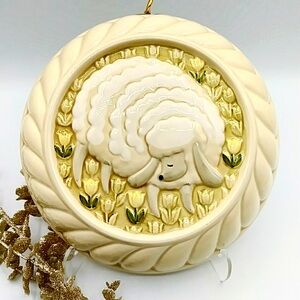 Porcelain Sheep Gourmet Kitchen Jello Mold / Wall Hanging Dish. Vintage